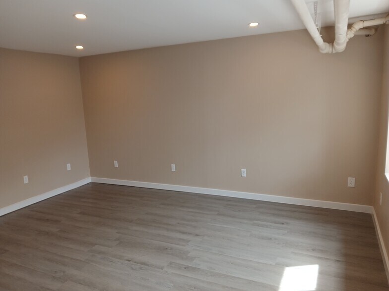 More Photos Of 701 N Montana Ave, Miles City Apartments For Sale