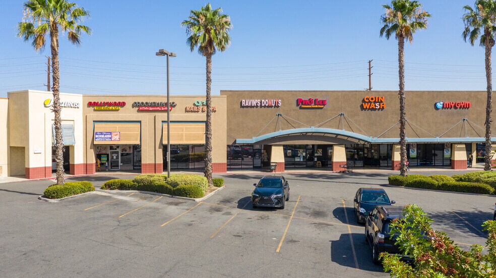 More Photos Of 700-784 N Main St, Corona Unknown For Lease