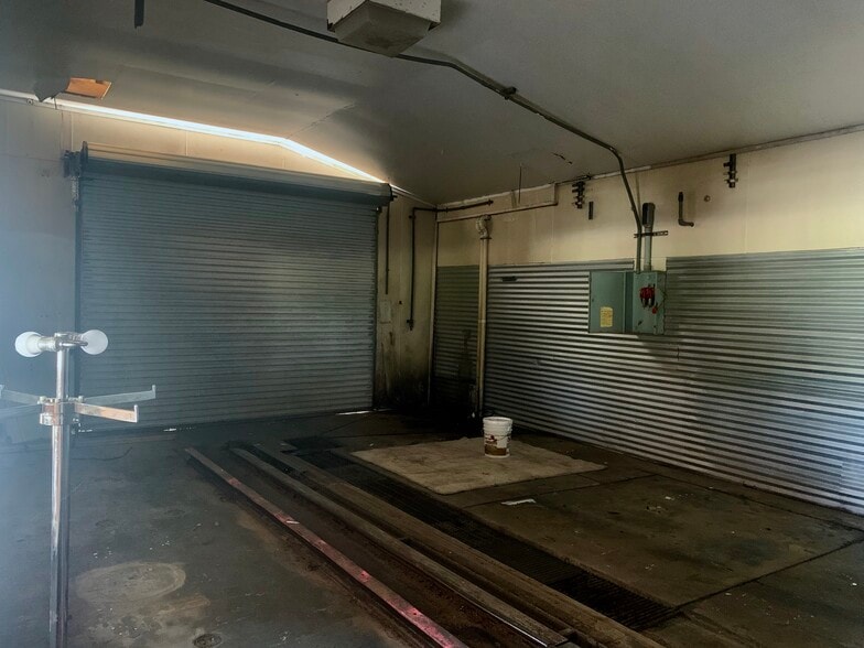 More Photos Of 1526 Pat Booker Rd, Universal City Storefront Retail Office For Sale