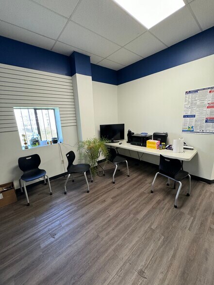 More Photos Of 337 Industrial Dr, Jackson Distribution For Lease