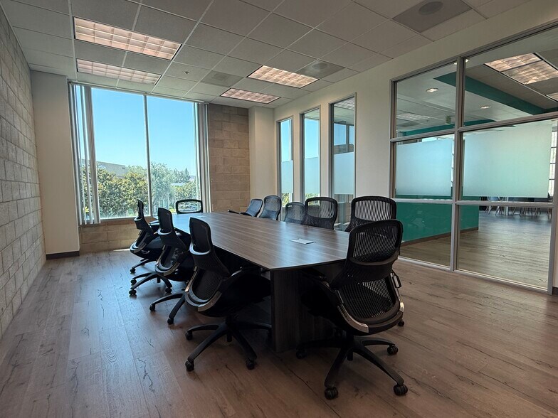 More Photos Of 8935 Research Dr, Irvine Loft Creative Space For Lease