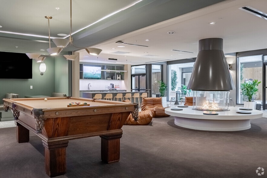 More Photos Of 414 Walnut St, Cincinnati Apartments For Lease