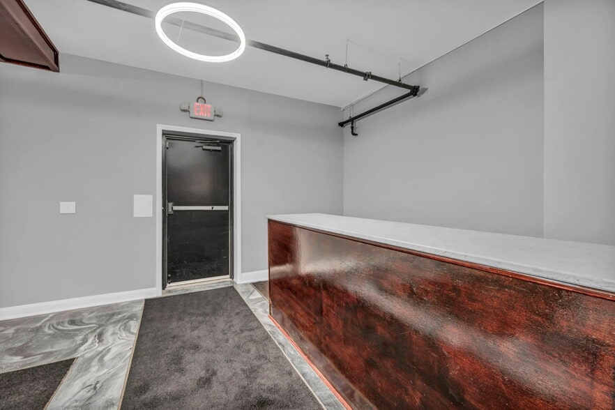 More Photos Of 1025 E Fifth Ave, Columbus Warehouse For Lease