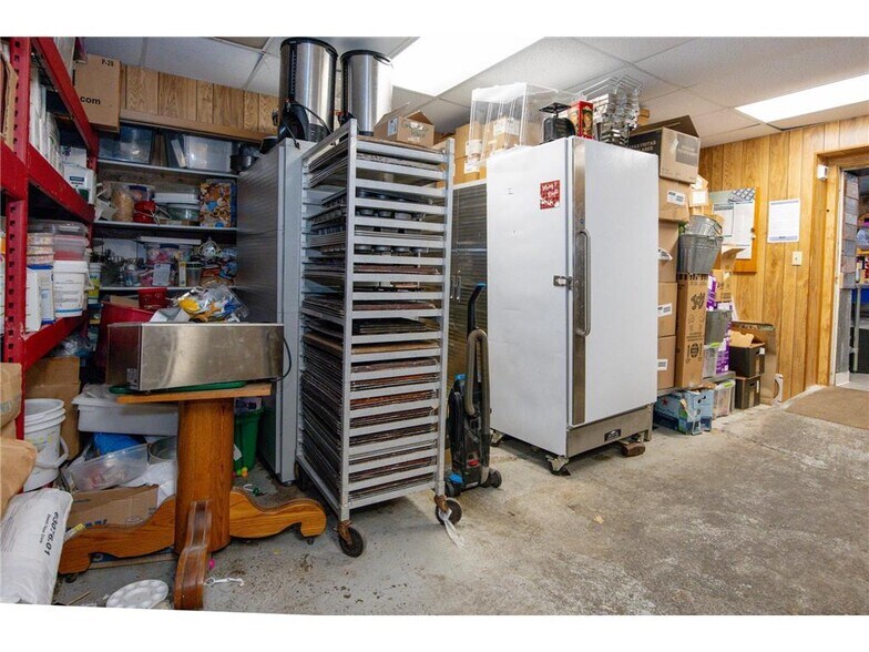 More Photos Of 102 E Centennial 84 Dr, New York Mills Restaurant For Sale