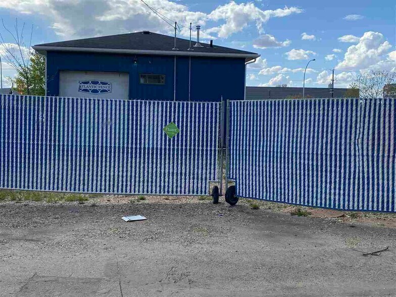 More Photos Of 12211-12219 66 St NW, Edmonton Light Manufacturing For Sale