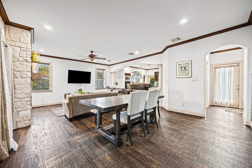 More Photos Of 5100 Mission Ave, Dallas Apartments For Sale