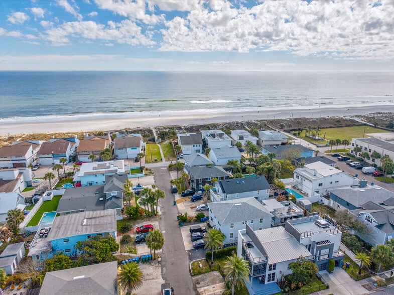 More Photos Of 123 Margaret St, Neptune Beach Multifamily For Sale