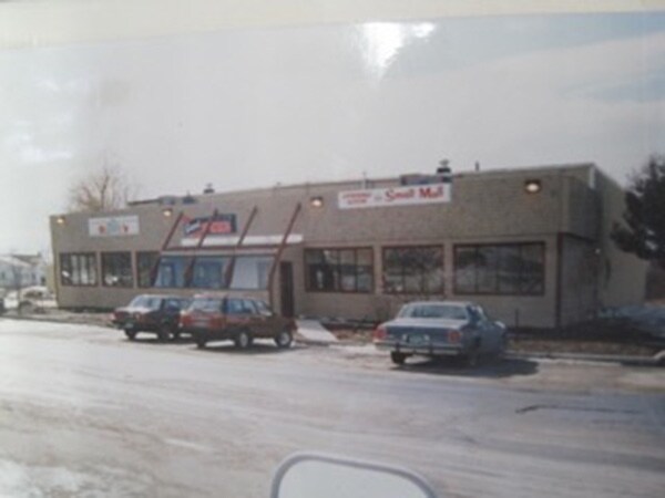 More Photos Of 544 Highgate Commons Rd, Saint Albans Freestanding For Lease