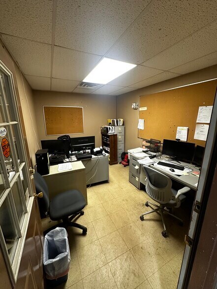 More Photos Of 3470 Gilchrist Rd, Mogadore Warehouse For Sale