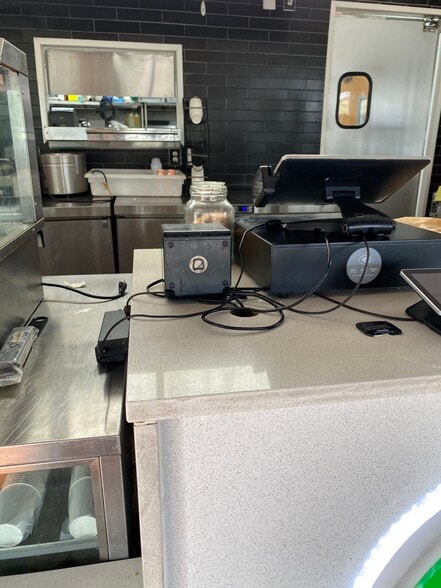 More Photos Of 121 State Highway 121, Coppell Fast Food For Sale