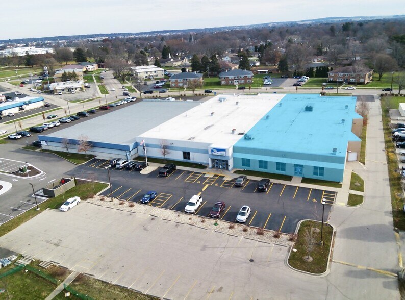 More Photos Of 1818 Milton Ave, Janesville Freestanding For Lease