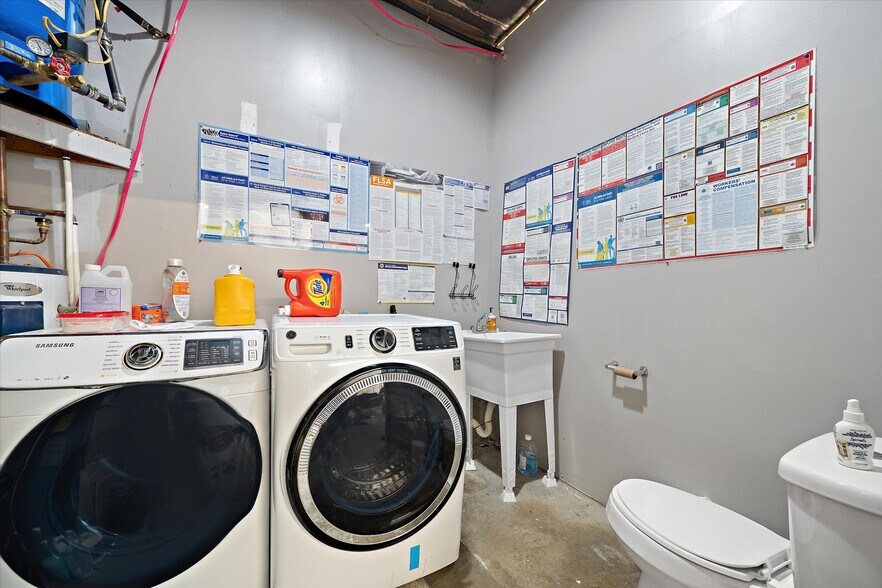 More Photos Of 136 US Hwy 1, Verona Island Light Manufacturing For Sale