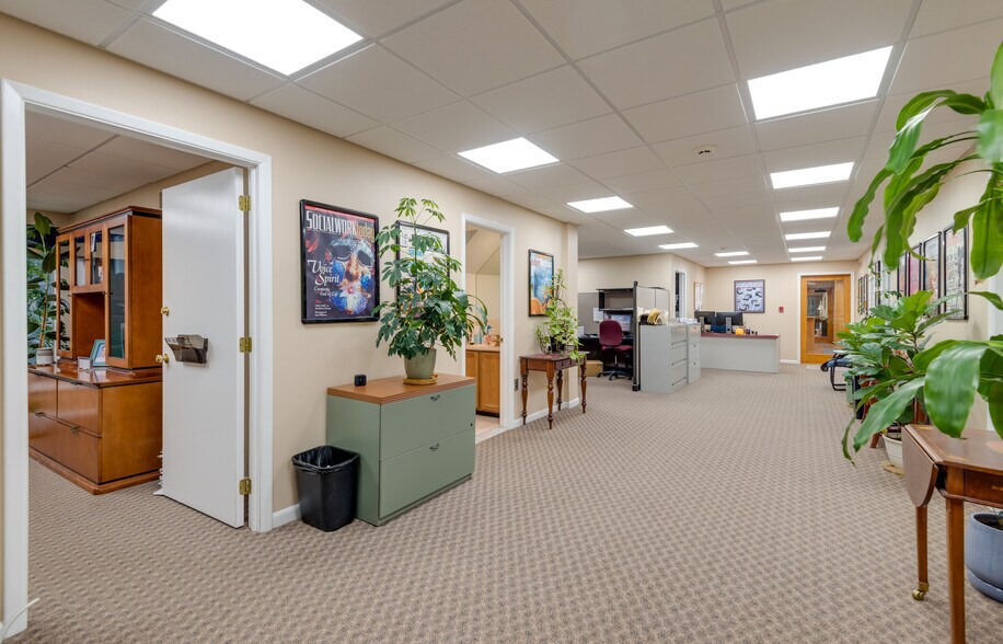 More Photos Of 1288 Valley Forge Rd, Valley Forge Office For Sale
