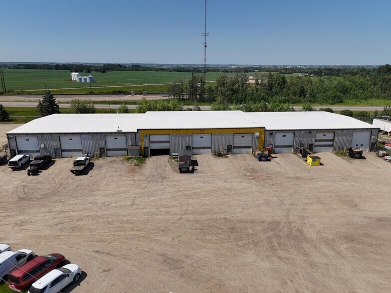 More Photos Of 4000 Landry Ave, Red Deer County Warehouse For Lease