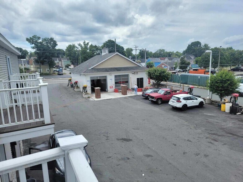 More Photos Of 1317 Middlesex St, Lowell Carwash For Sale