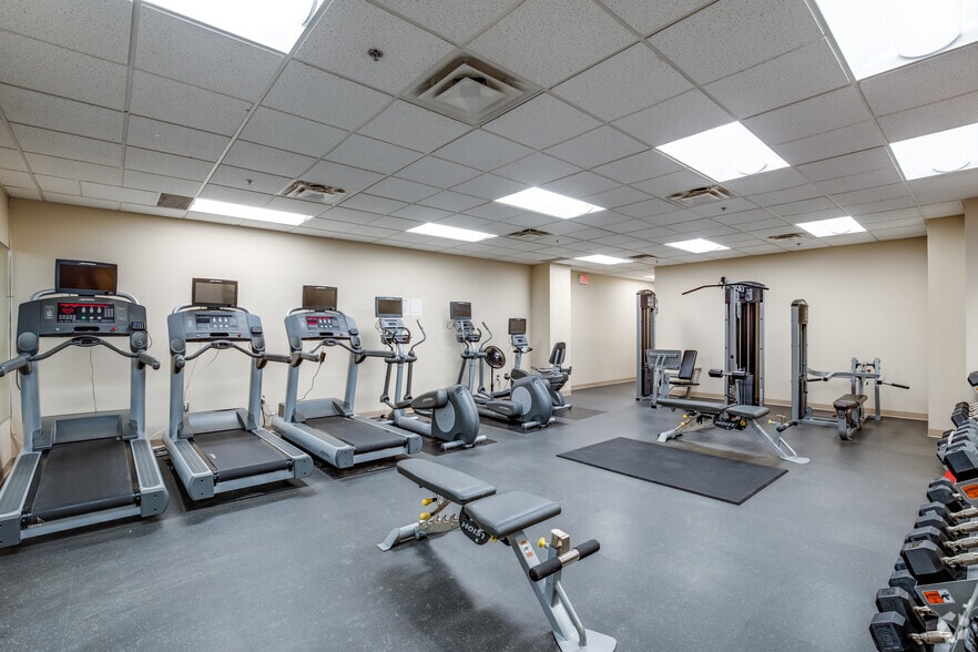 More Photos Of 1250 Northland Dr, Saint Paul Unknown For Lease
