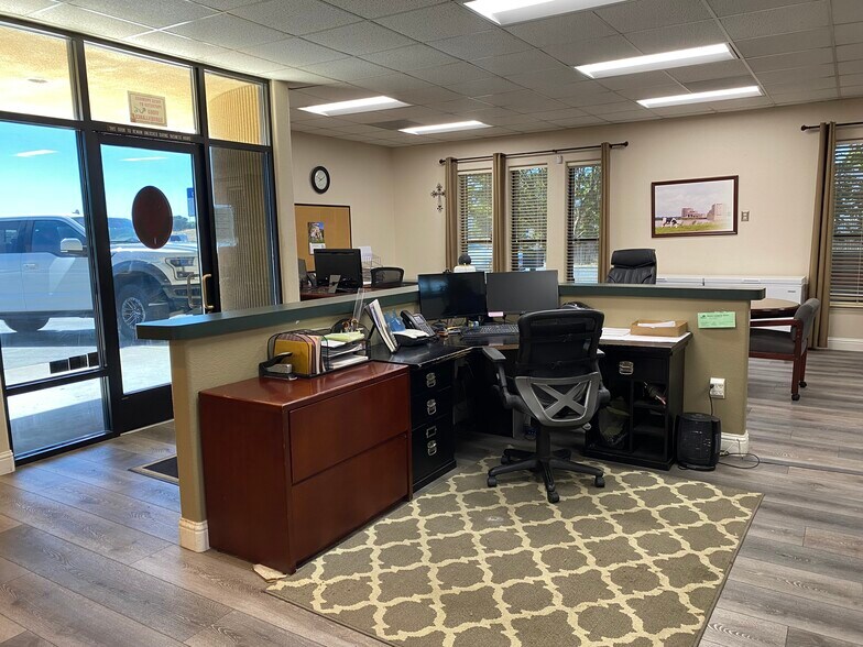 More Photos Of 900 Post Rd, Oakdale Office For Sale