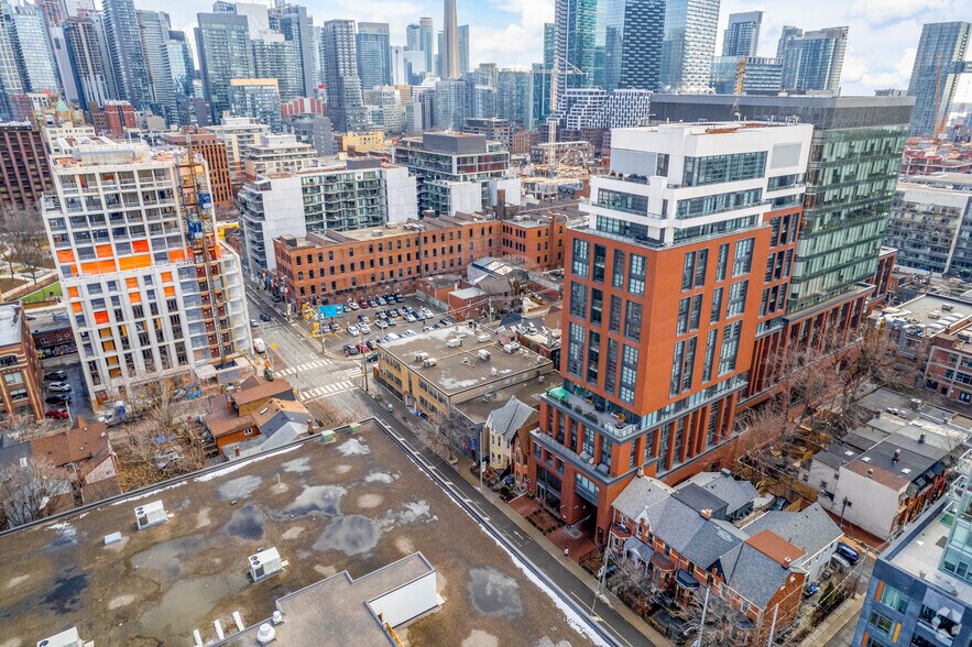 More Photos Of 487 Adelaide St W, Toronto Loft Creative Space For Lease