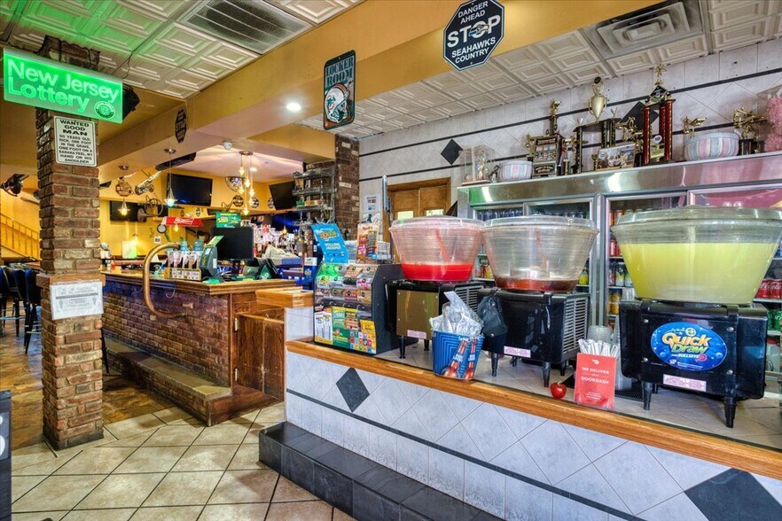 More Photos Of 217-219 Frelinghuysen Ave, Newark General Retail For Sale