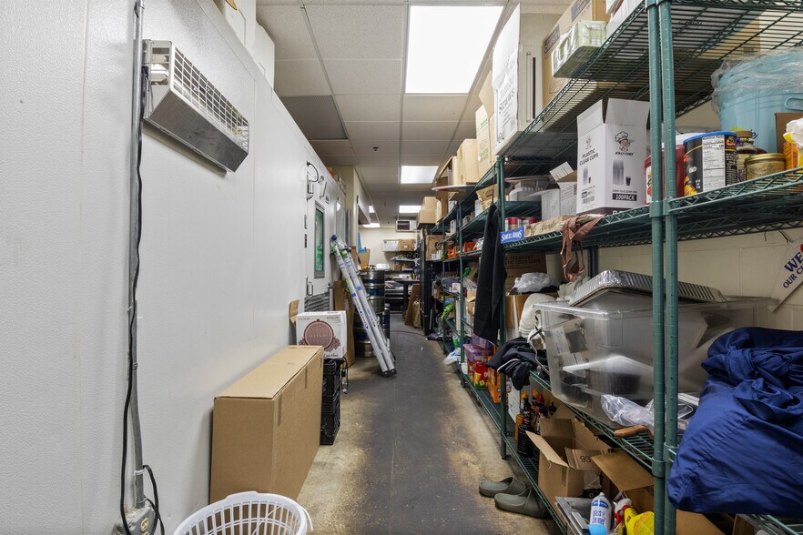 More Photos Of 7909 High School Rd, Elkins Park Restaurant For Lease