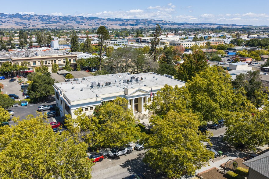 More Photos Of 11 5th St, Petaluma Loft Creative Space For Sale