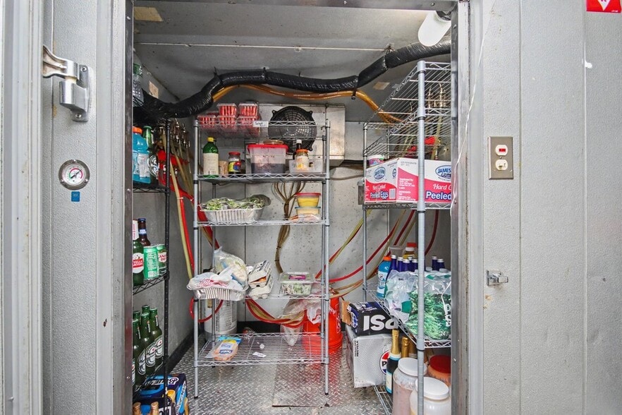 More Photos Of 907-911 South St, Peekskill Storefront Retail Office For Sale