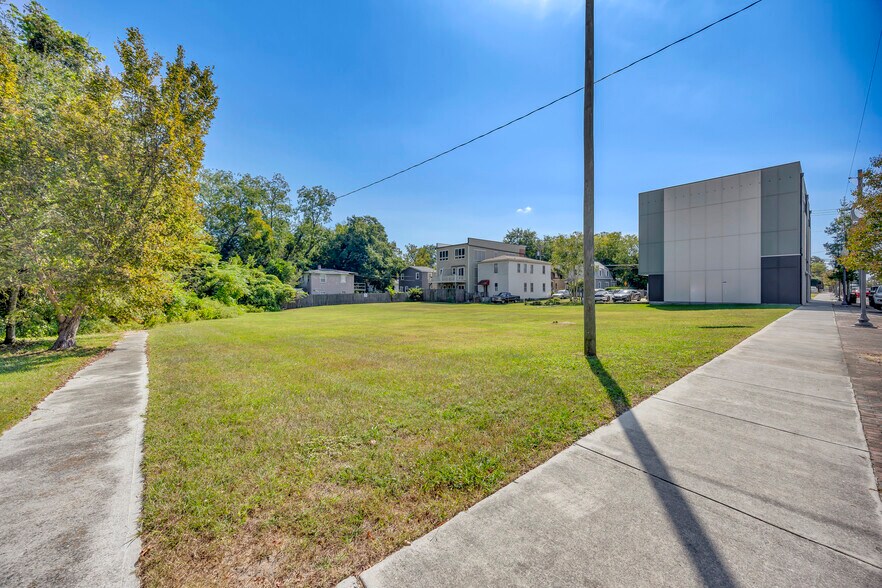 More Photos Of 812 N 4th St, Wilmington Land For Sale
