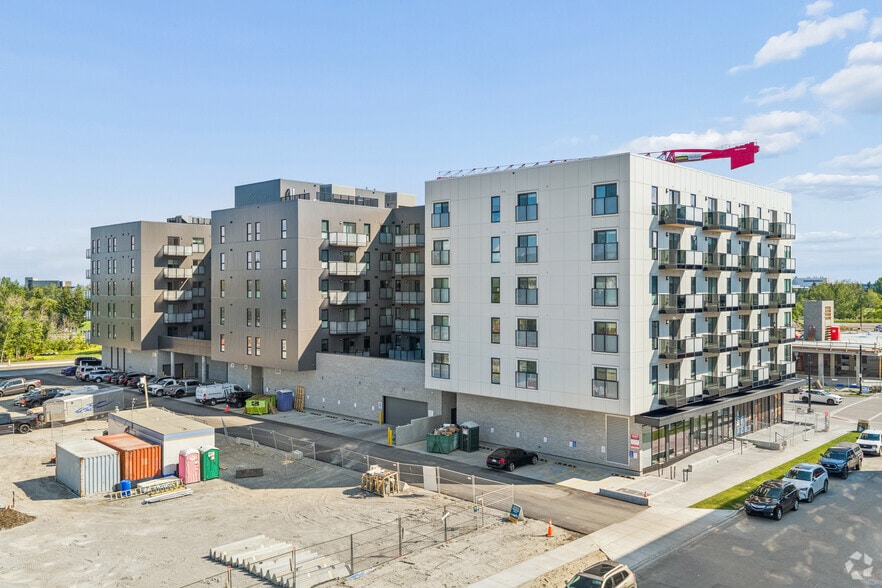 More Photos Of 3834 University Av NW, Calgary Apartments For Lease
