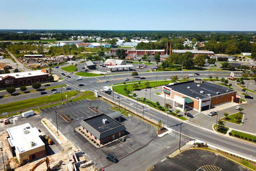 More Photos Of 712 Cambridge Plz, Cambridge Unknown For Lease