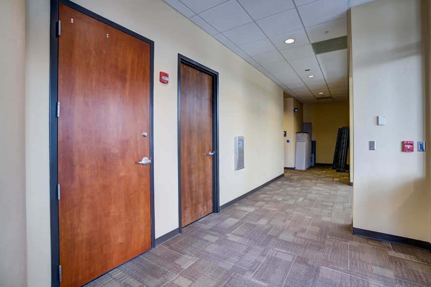 More Photos Of 9240 Explorer Dr, Colorado Springs Office For Lease