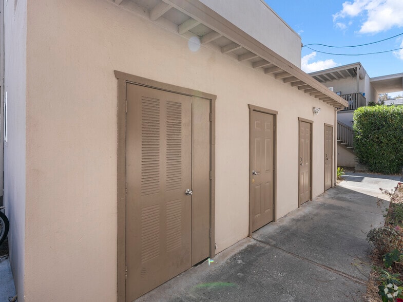 More Photos Of 105 Forrest Ave, Los Gatos Multifamily For Sale