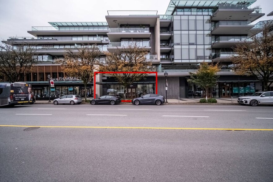 Primary Photo Of 1328 Marine Dr, West Vancouver General Retail For Lease