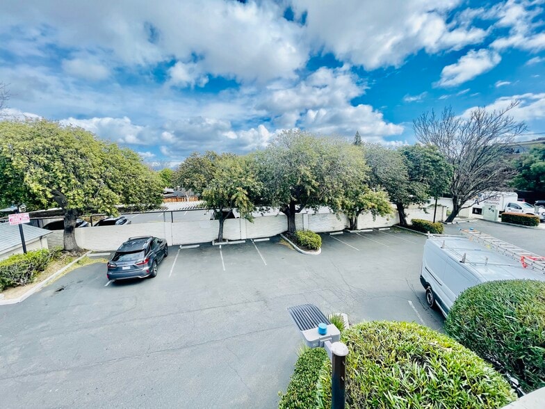 More Photos Of 1550 S Winchester Blvd, Campbell Unknown For Lease