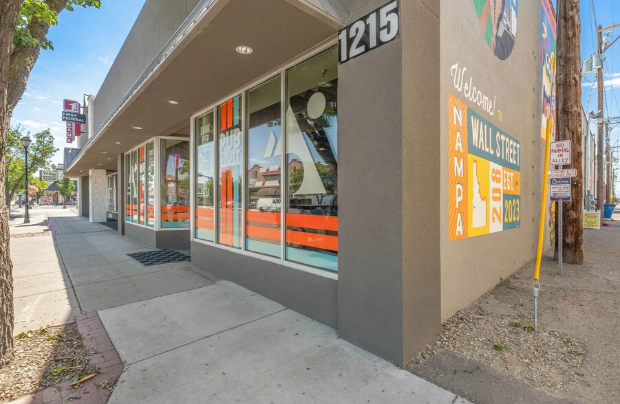 More Photos Of 1217 2nd St S, Nampa Storefront Retail Office For Sale
