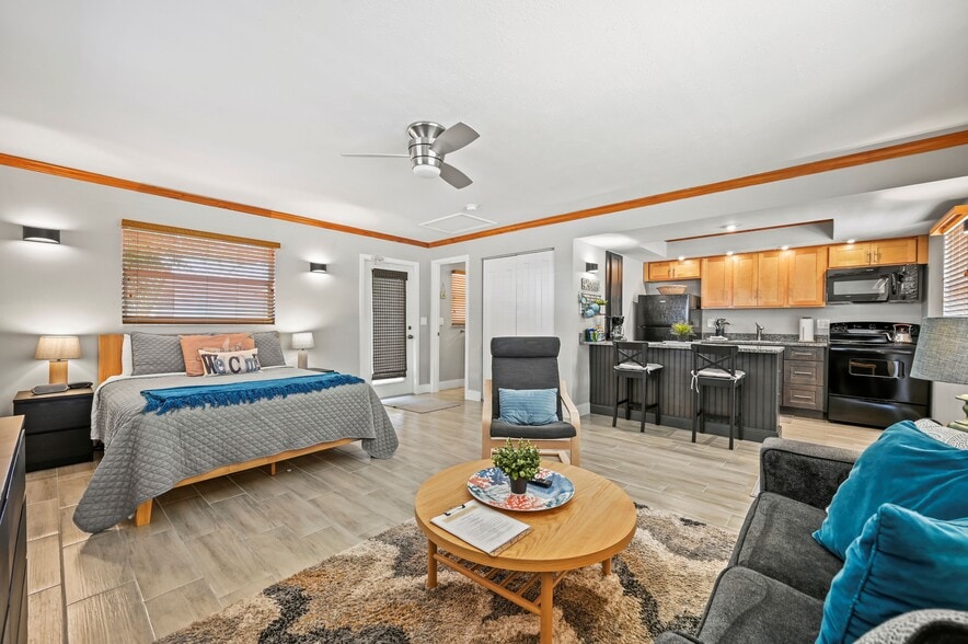 More Photos Of 306-312 Harvey St, Punta Gorda Apartments For Sale