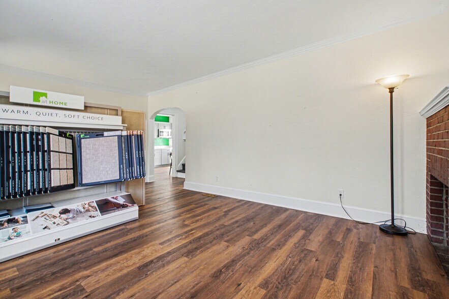 More Photos Of 2603 Lafayette Blvd, Fredericksburg General Retail For Lease