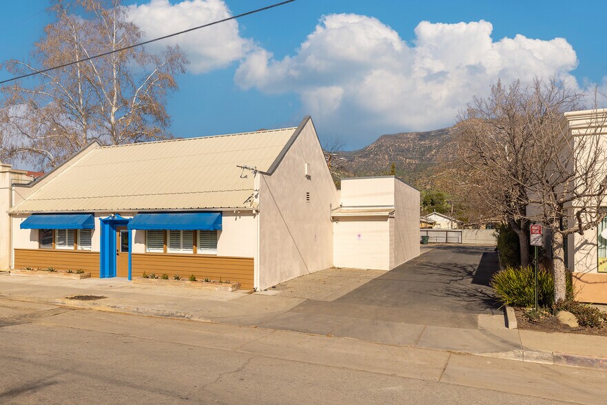 More Photos Of 952 E Ojai Ave, Ojai Freestanding For Sale