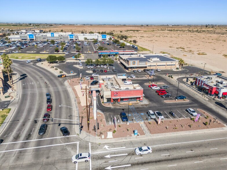 More Photos Of 203 E Cole Rd, Calexico Fast Food For Sale