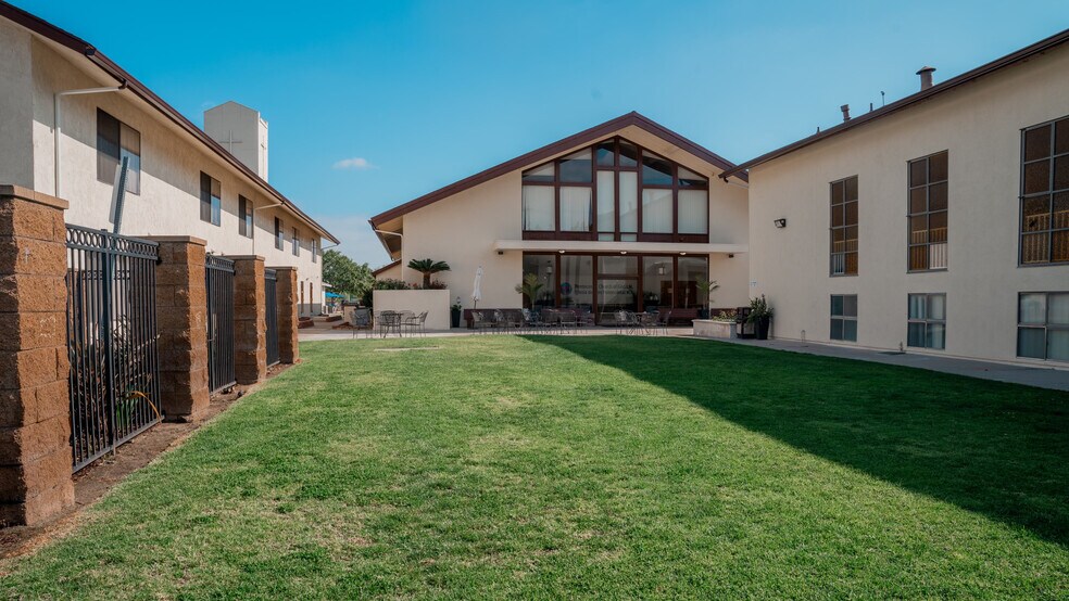 More Photos Of 2780 E Wagner Ave, Anaheim Religious Facility For Lease