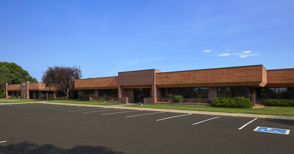 More Photos Of 500 E Travelers Trl, Burnsville Research And Development For Lease