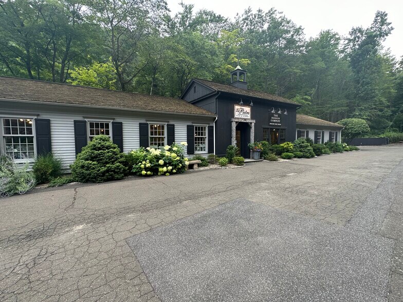 More Photos Of 139 Ethan Allen Hwy, Ridgefield Medical For Lease