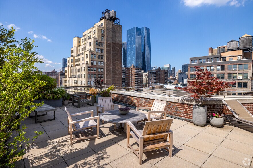 More Photos Of 236 W 26th St, New York Multifamily For Sale