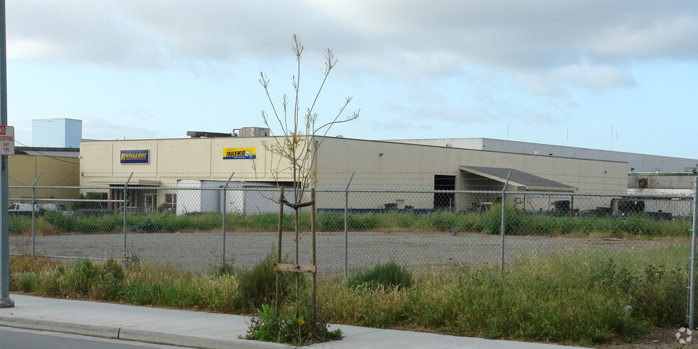 Primary Photo Of 665 N King Rd, San Jose Warehouse For Lease