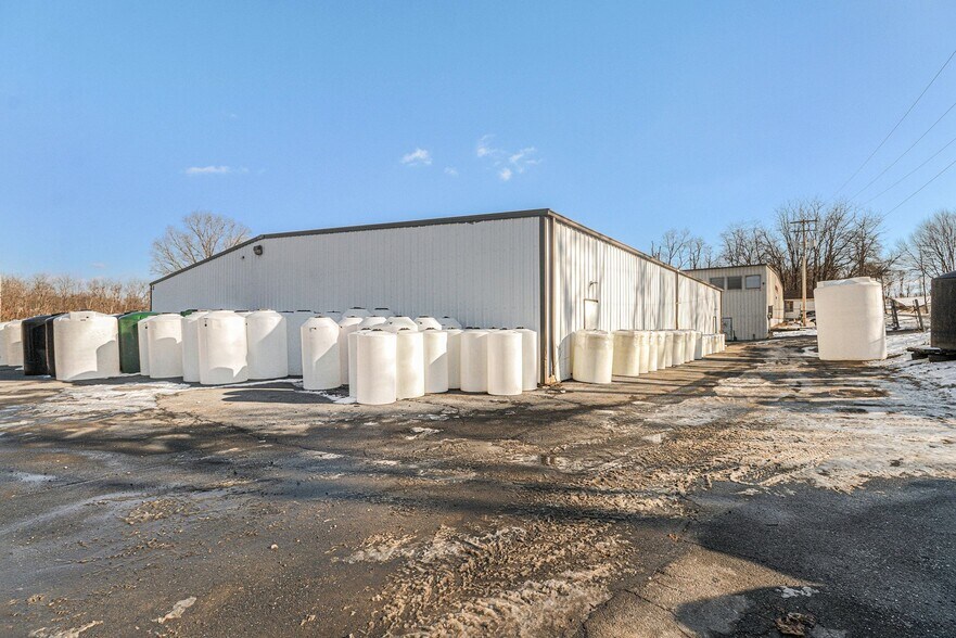 More Photos Of 187 S Meadow Ln, Hummelstown Industrial For Sale