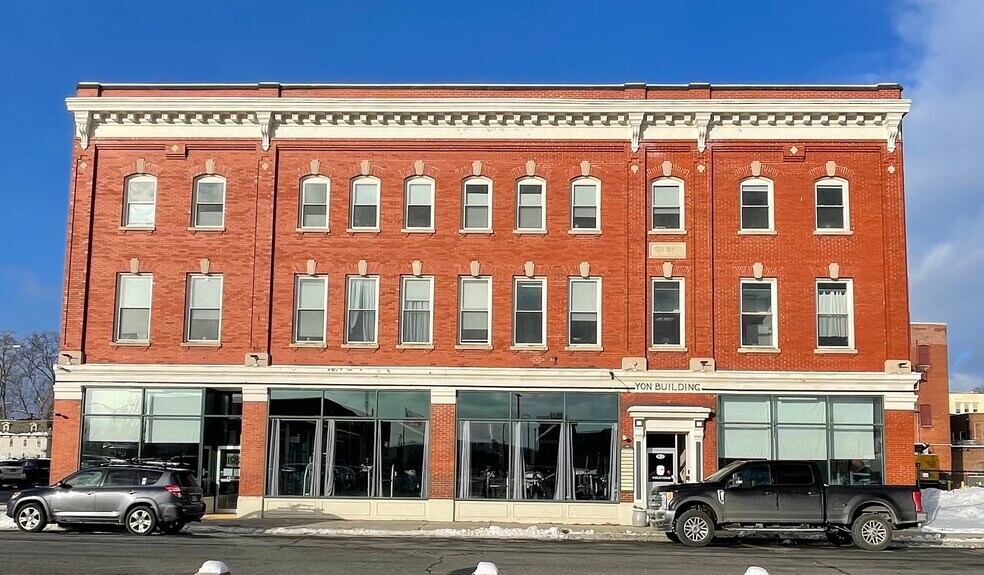 Primary Photo Of 42 Summer St, Pittsfield Medical For Sale