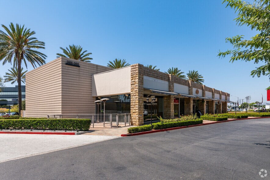 More Photos Of 2300 E Katella Ave, Anaheim Office For Lease