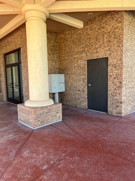 More Photos Of 610 S 850 E, Lehi Medical For Lease