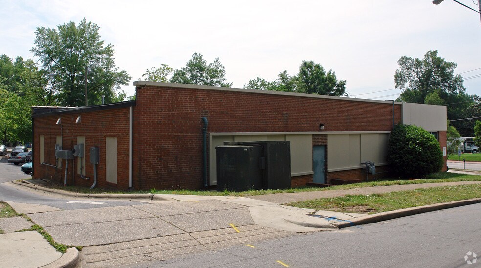 More Photos Of 2020 Hillsborough St, Raleigh Unknown For Lease