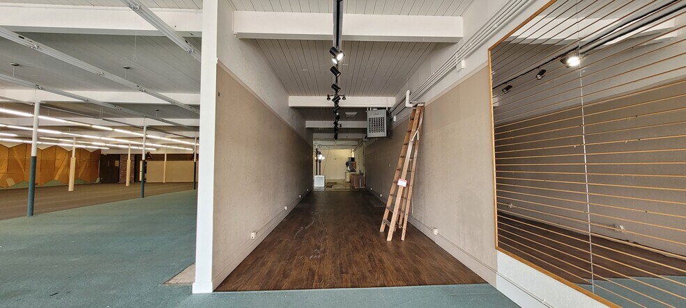 More Photos Of 2515 6th Ave N, Great Falls General Retail For Sale