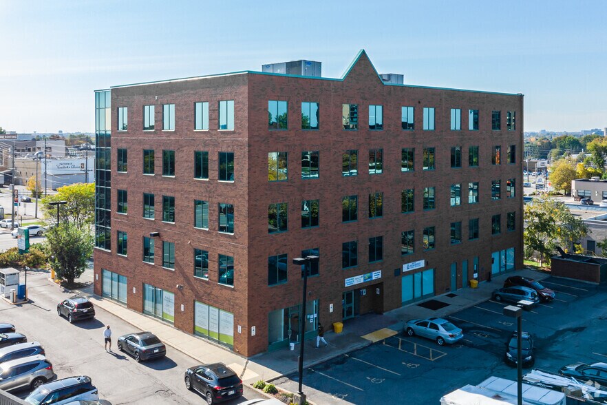 More Photos Of 595 Montreal Rd, Ottawa Medical For Lease